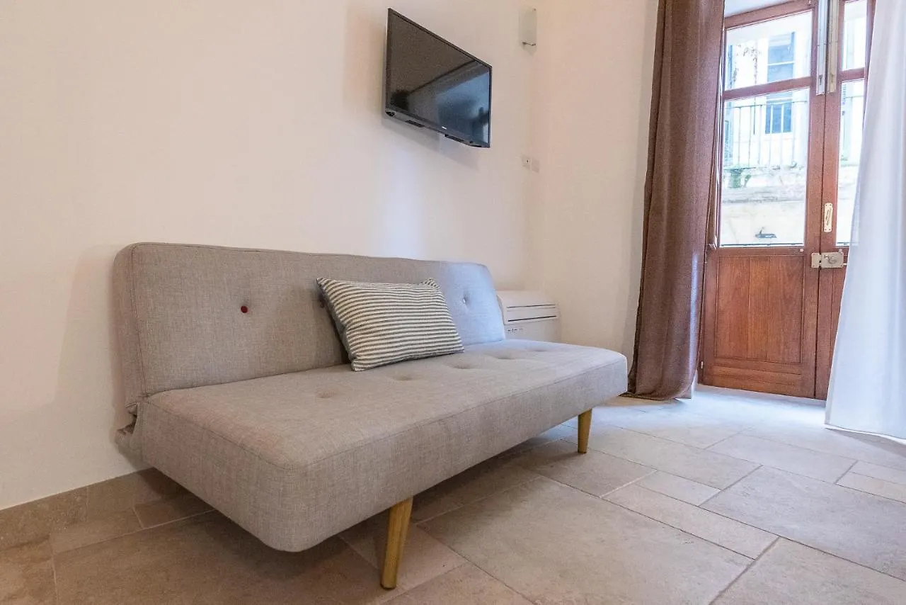 Rubichi 6 - Old Town Apartment Sit Lecce